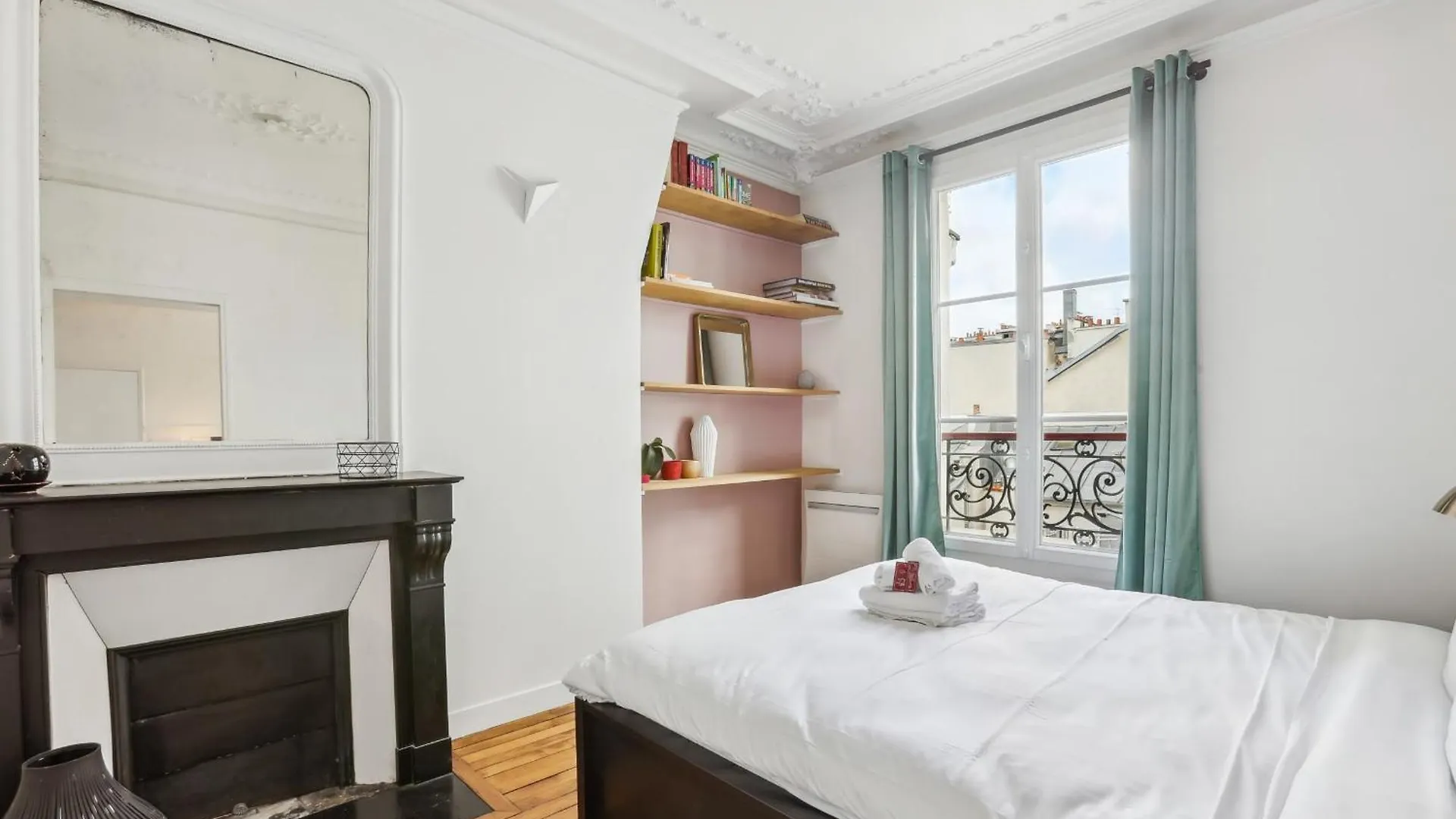 Le Marias & Hotel De Ville - Cityapartmentstay Parigi