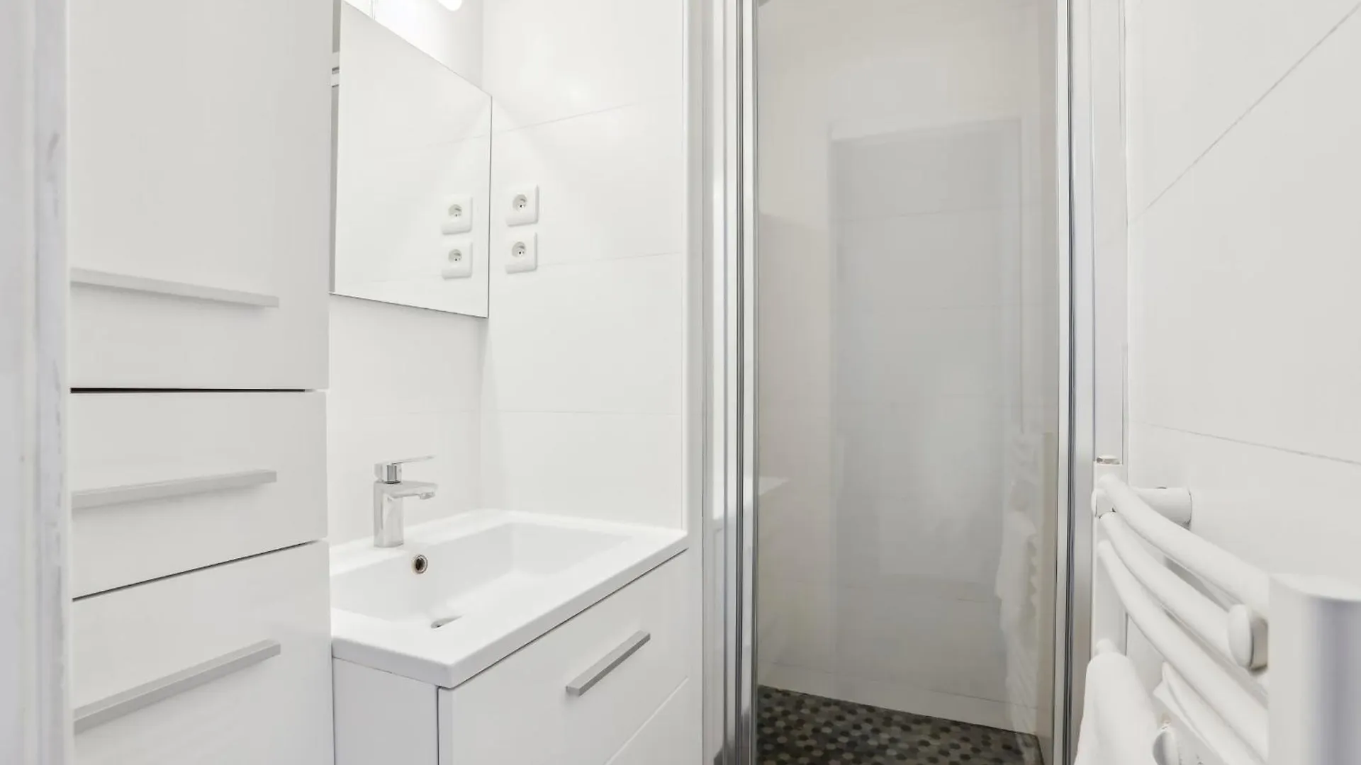 Le Marias & Hotel De Ville - Cityapartmentstay Paris France