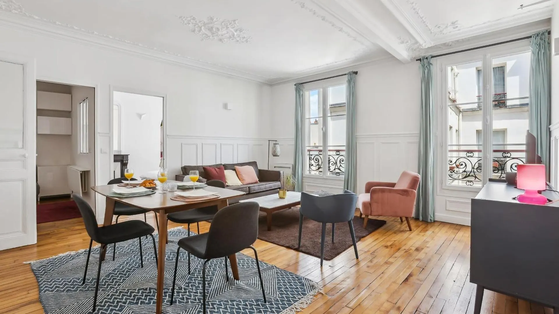 Apartment Le Marias & Hotel De Ville - Cityapartmentstay Paris