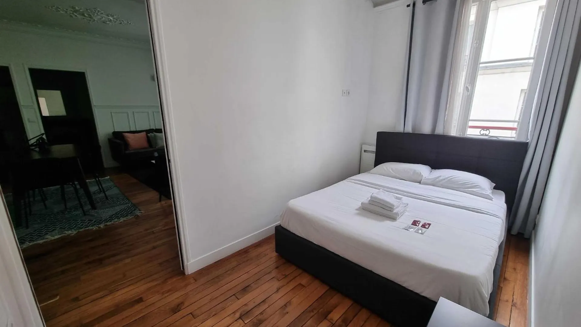 Le Marias & Hotel De Ville - Cityapartmentstay Paris Apartment